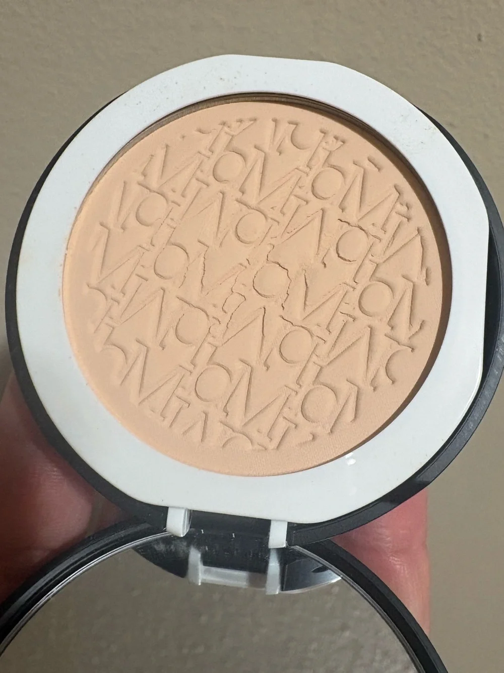 bareMinerals Original Pressed Powder Foundation Compact Soft Medium 11 Brand New